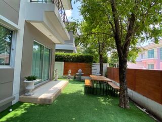 For sale 3 bedrooms house in Khan Na Yao, Bangkok