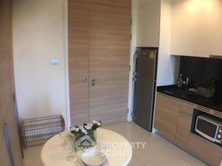 Wohnung zur Miete mit 1 Zimmer in Bang Lamung, Chonburi