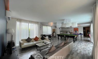 À vendre 4 chambres villa à Jomtien, Pattaya