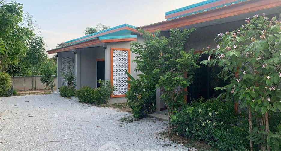 Villa zum Kauf mit 5 Zimmer in Sattahip, Pattaya