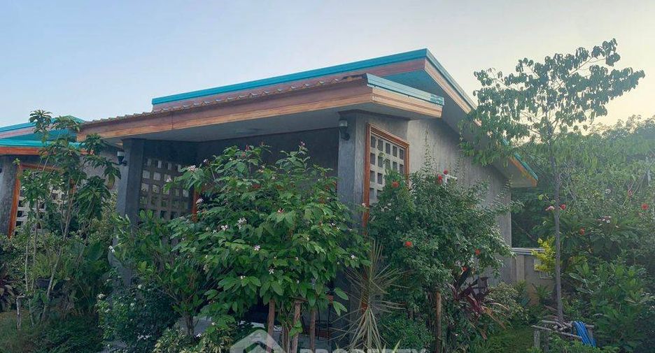 Villa zum Kauf mit 5 Zimmer in Sattahip, Pattaya