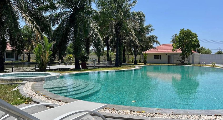 À vendre 8 chambres maison à East Pattaya, Pattaya
