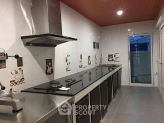 出售 3 卧室 独立屋 在 Bang Phli, Samut Prakan