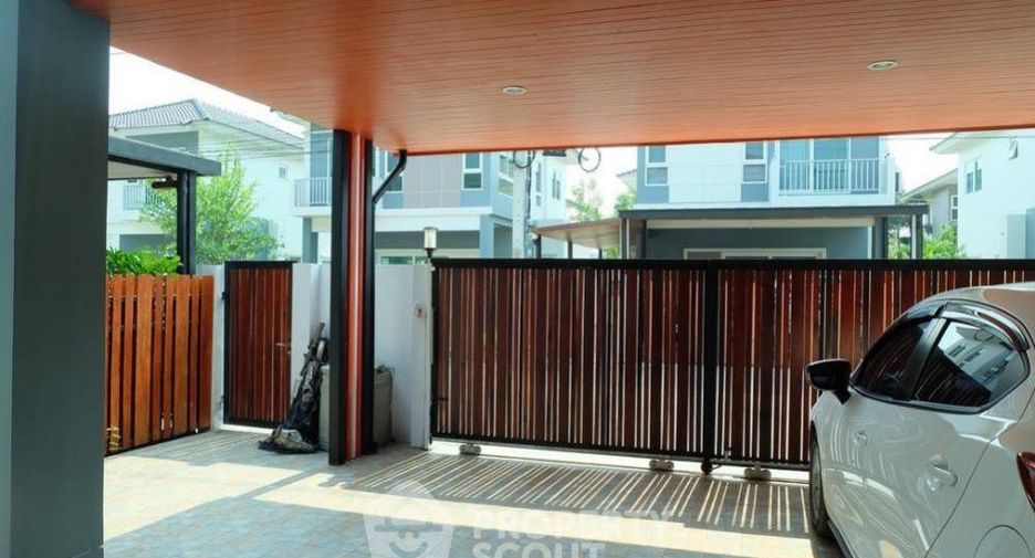 For sale 3 bedrooms house in Bang Phli, Samut Prakan