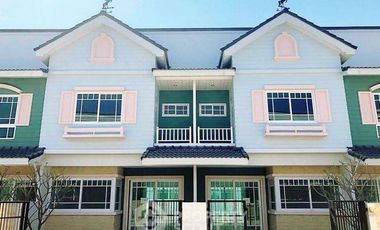 À vendre 3 chambres maison à Huay Yai, Pattaya