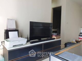For sale 2 bedrooms condo in Huai Khwang, Bangkok
