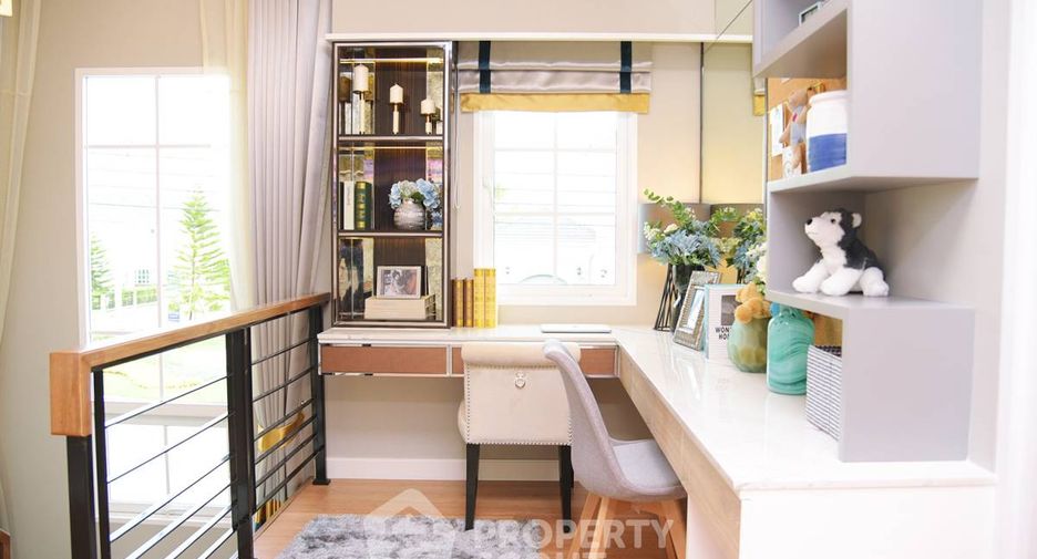 For sale 4 bedrooms house in Bang Khen, Bangkok