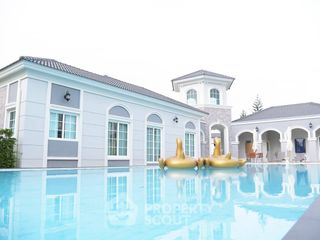 Casa en venta de 4 habitaciones en Bang Khen, Bangkok