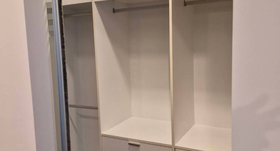 For rent 1 bed condo in Khlong San, Bangkok