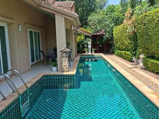 Casa en alquiler de 3 habitaciones en Bang Lamung, Chonburi