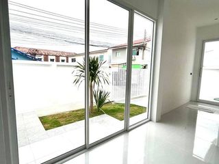 For sale 3 bedrooms townhouse in Bang Lamung, Chonburi