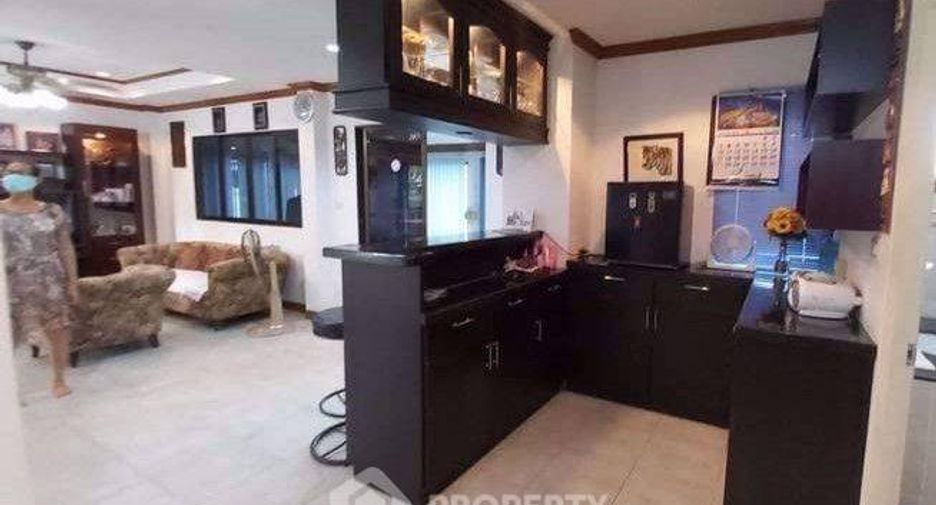 Casa en venta de 3 habitaciones en East Pattaya, Pattaya