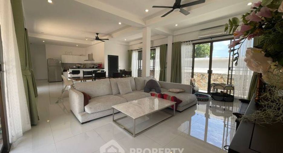 À vendre 3 chambres villa à East Pattaya, Pattaya