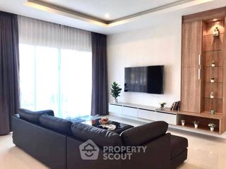 For sale 3 ベッドルーム house in Bang Lamung, Chonburi