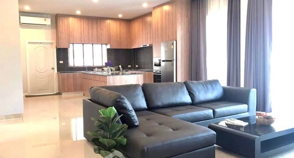 For sale 3 ベッドルーム house in Huay Yai, Pattaya