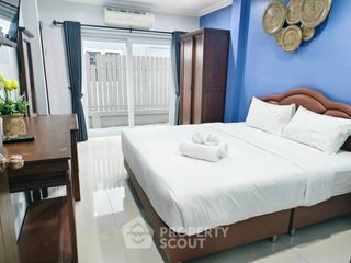 À louer 7 chambres maison à Bang Lamung, Chonburi