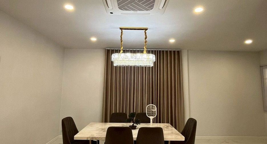 For rent 4 bedrooms house in Phan Thong, Chonburi