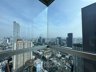 For rent 2 ベッドルーム condo in Phra Khanong, Bangkok