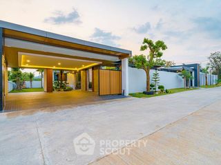 出售 6 卧室 别墅 在 Bang Lamung, Chon Buri