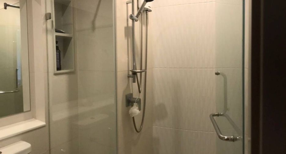 For rent 1 bed condo in Huai Khwang, Bangkok