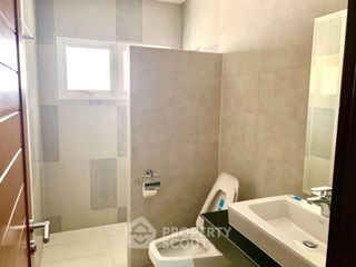 For sale 3 bedrooms villa in Bang Lamung, Chonburi