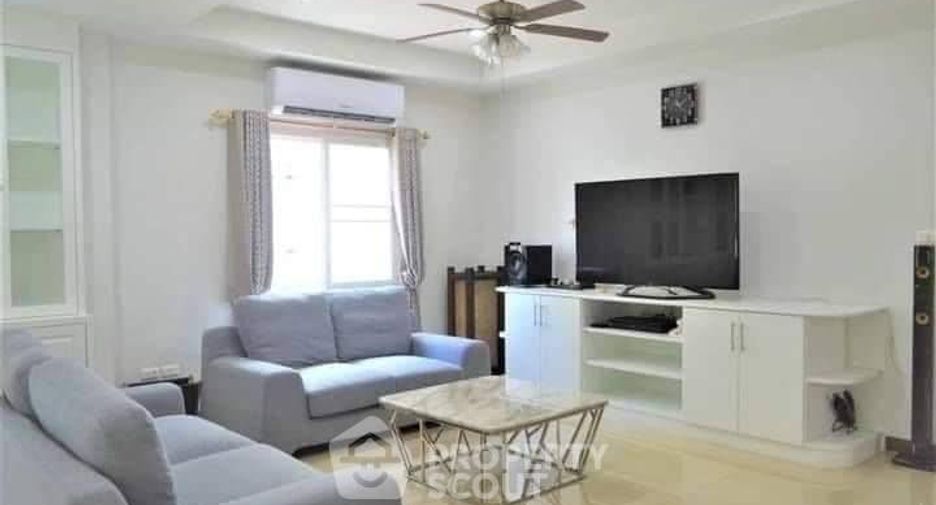For sale 3 bedrooms house in East Pattaya, Pattaya