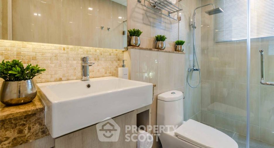 For sale 2 bedrooms condo in Pratumnak, Pattaya