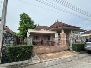 À louer 3 chambres maison à Bang Lamung, Chonburi