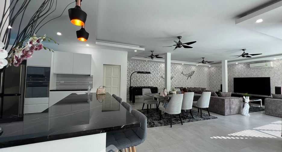 À vendre 5 chambres villa à South Pattaya, Pattaya