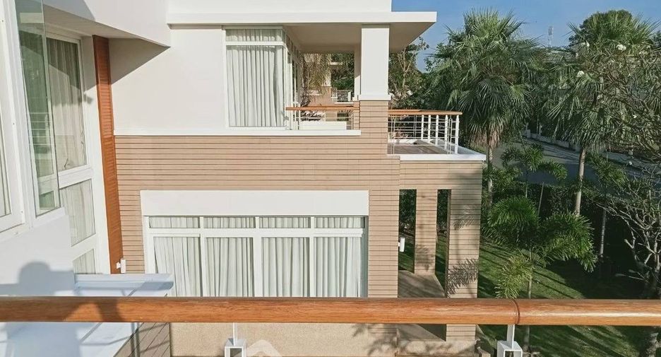 Villa en venta de 4 habitaciones en Sattahip, Chonburi