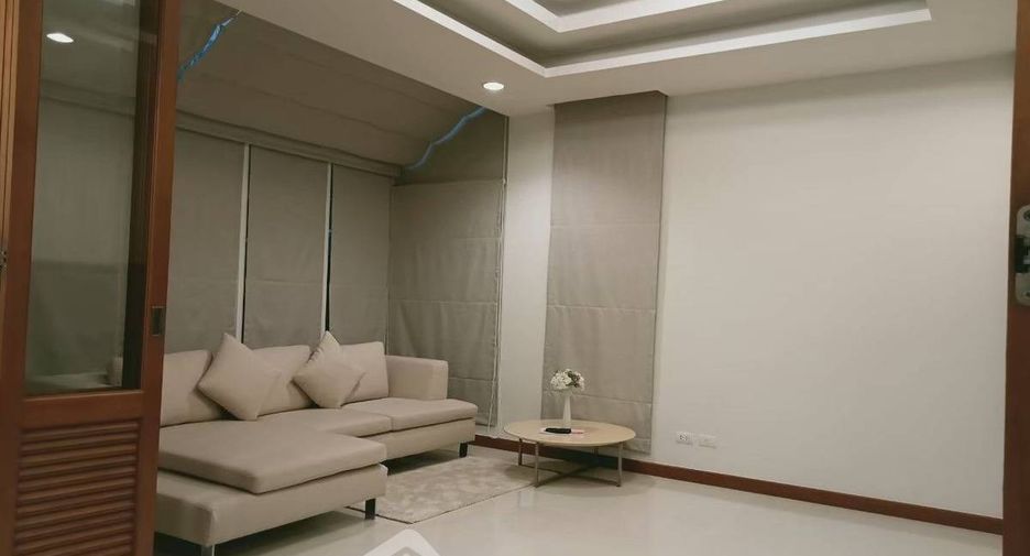 Villa en venta de 4 habitaciones en Sattahip, Chonburi