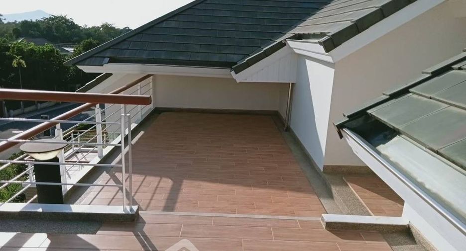 Villa en venta de 4 habitaciones en Sattahip, Chonburi