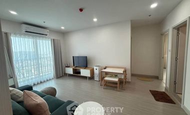 For rent 2 bedrooms condo in Bangkok Noi, Bangkok