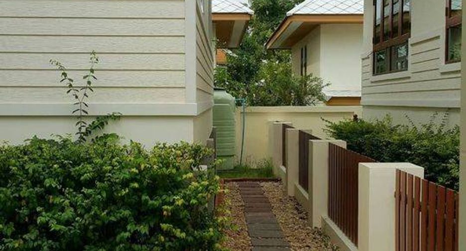For sale 3 bedrooms house in Bang Lamung, Chonburi