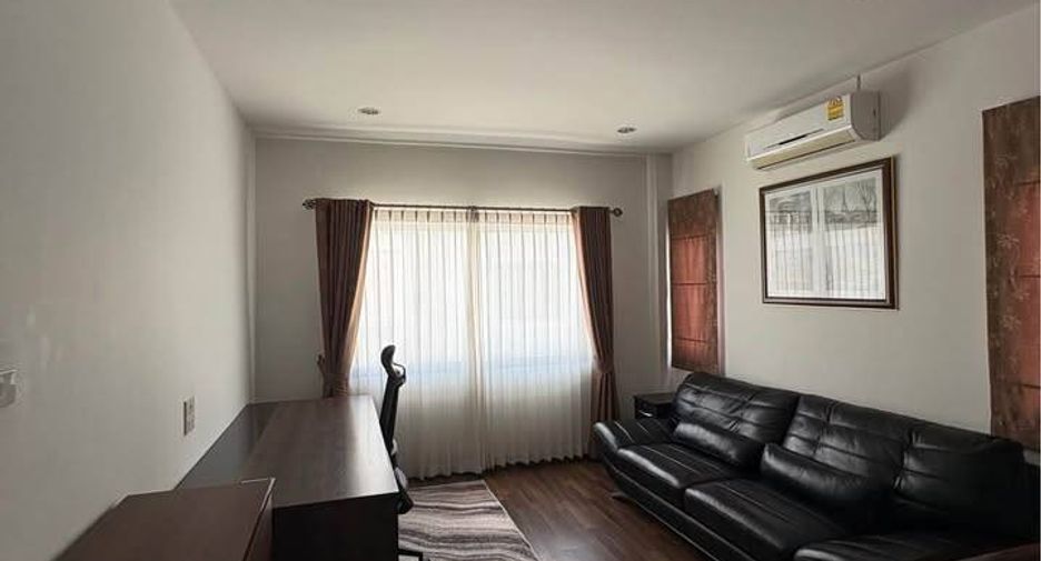 Haus zur Miete mit 3 Zimmer in East Pattaya, Pattaya
