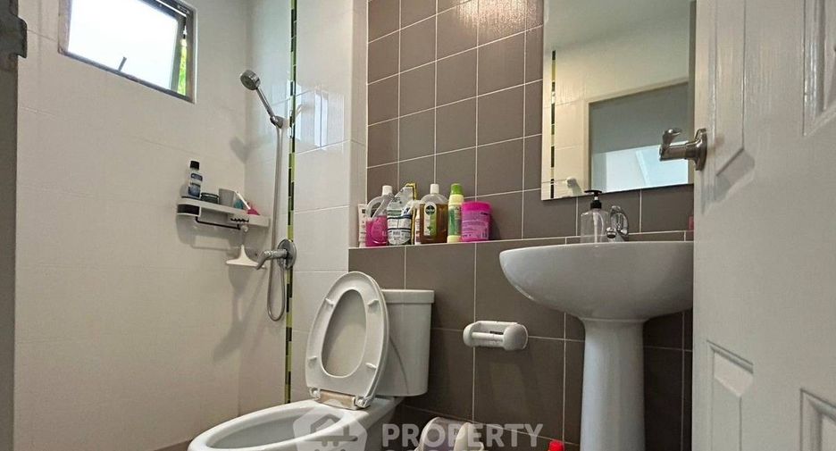 Casa en venta de 3 habitaciones en Mueang Chon Buri, Chonburi