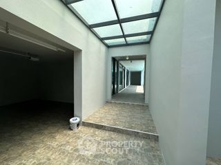 Продажа 3 спальни вилла в Банг Ламунг, Чонбури
