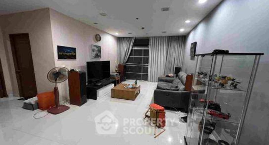 For sale 2 bedrooms condo 