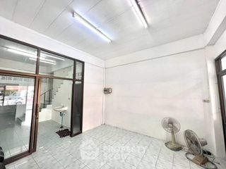 For sale 3 bedrooms townhouse in Mueang Chon Buri, Chonburi