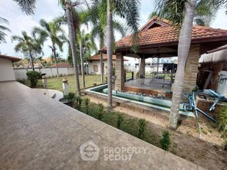 For sale 7 bedrooms house in Bang Lamung, Chonburi