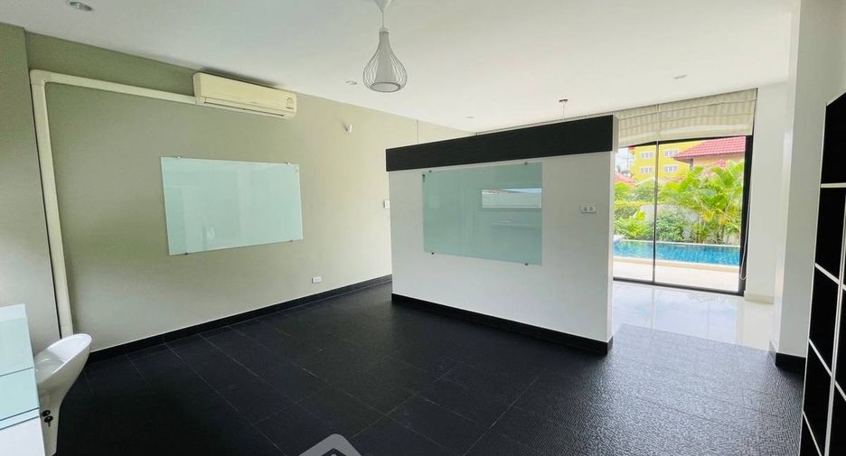 Haus zum Kauf mit 1 Zimmer in East Pattaya, Pattaya