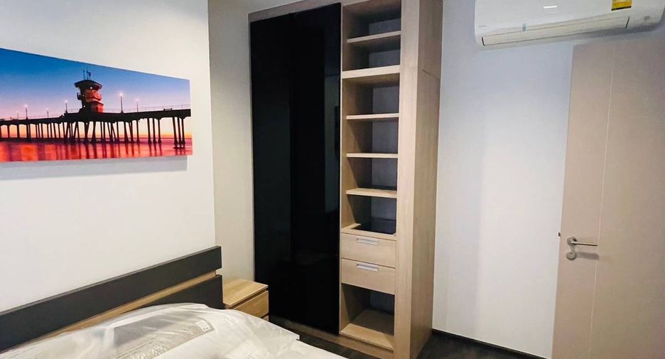 Condo en alquiler de 2 habitaciones en Huai Khwang, Bangkok