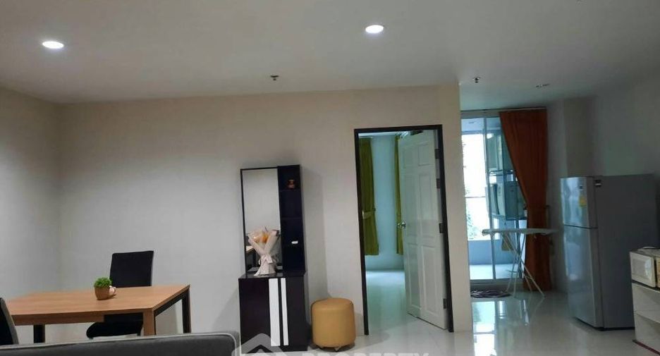 For sale 1 bed condo in Watthana, Bangkok