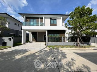 For rent 4 bedrooms house in Don Mueang, Bangkok