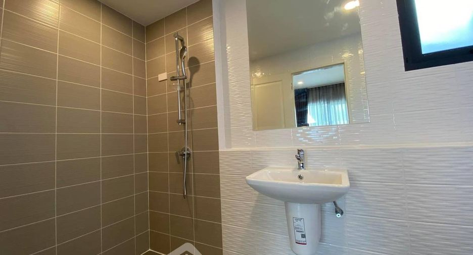 Haus zur Miete mit 4 Zimmer in Don Mueang, Bangkok