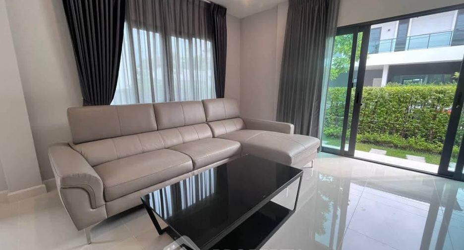 Haus zur Miete mit 4 Zimmer in Don Mueang, Bangkok