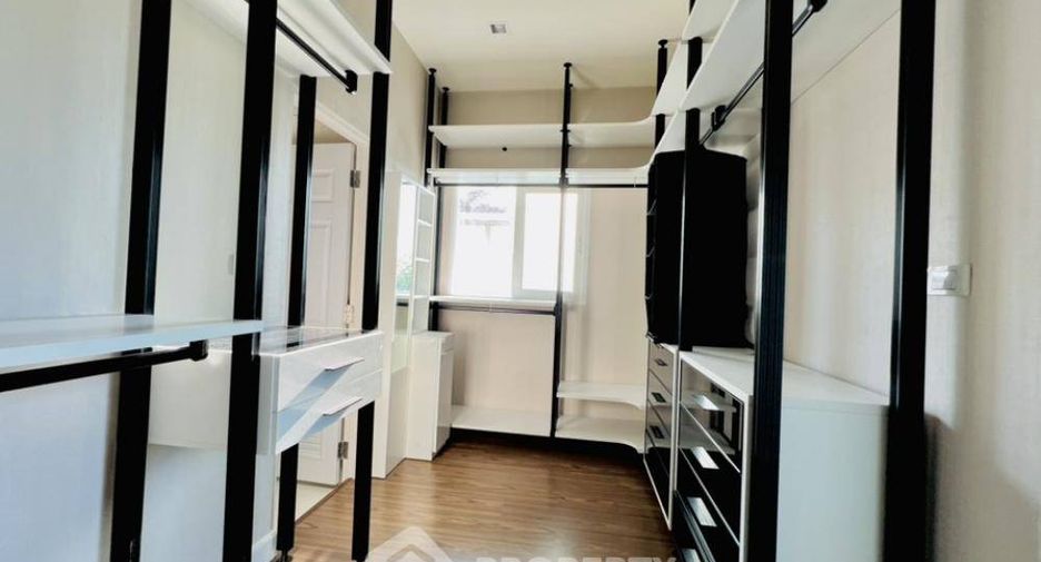 Casa en venta de 4 habitaciones en Bang Khun Thian, Bangkok