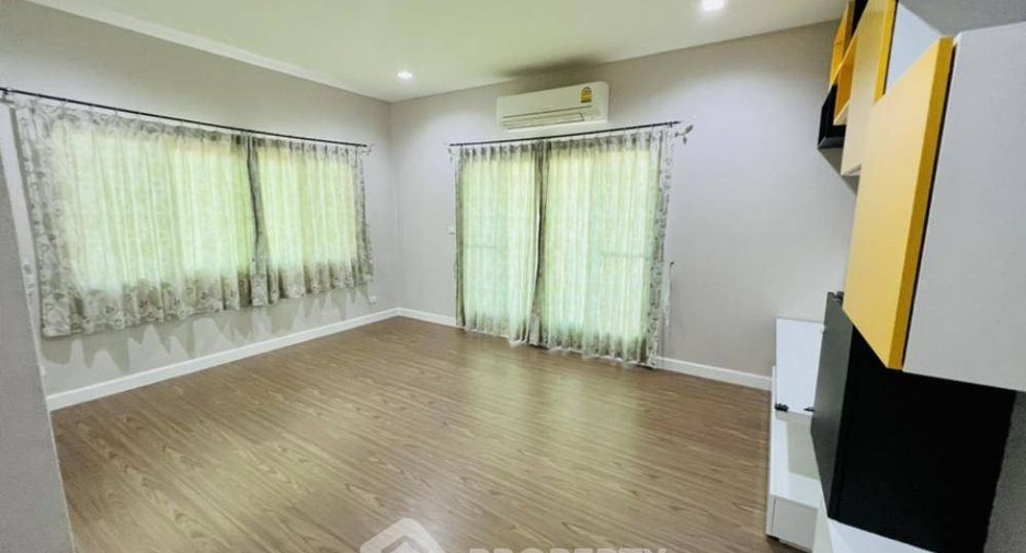 Casa en venta de 4 habitaciones en Bang Khun Thian, Bangkok