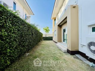 For sale 4 bedrooms house in Bang Khun Thian, Bangkok