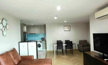 For rent 2 bedrooms condo in Huai Khwang, Bangkok